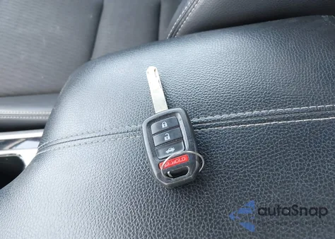 2017 Honda Accord Sport z USA, uszkodzony, nr VIN 1HGCR2F59HA100171